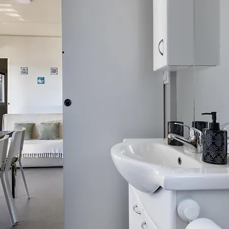 Semesterbostad Maslina Delux By Interhome *