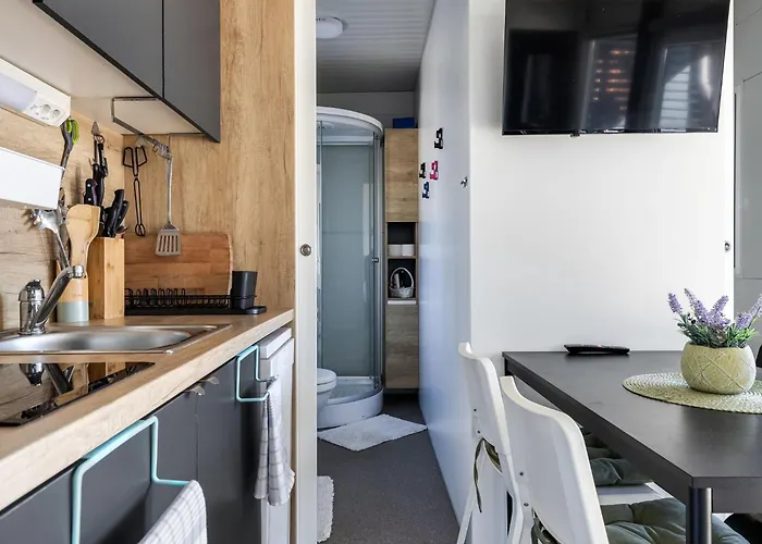 Semesterbostad Maslina Delux By Interhome Pirovac